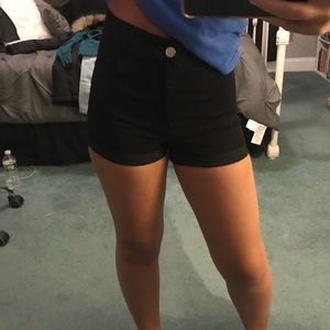 high waisted stretchy black shorts